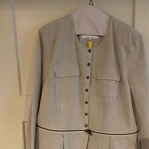Carol Anderson cropped jacket SZ 16